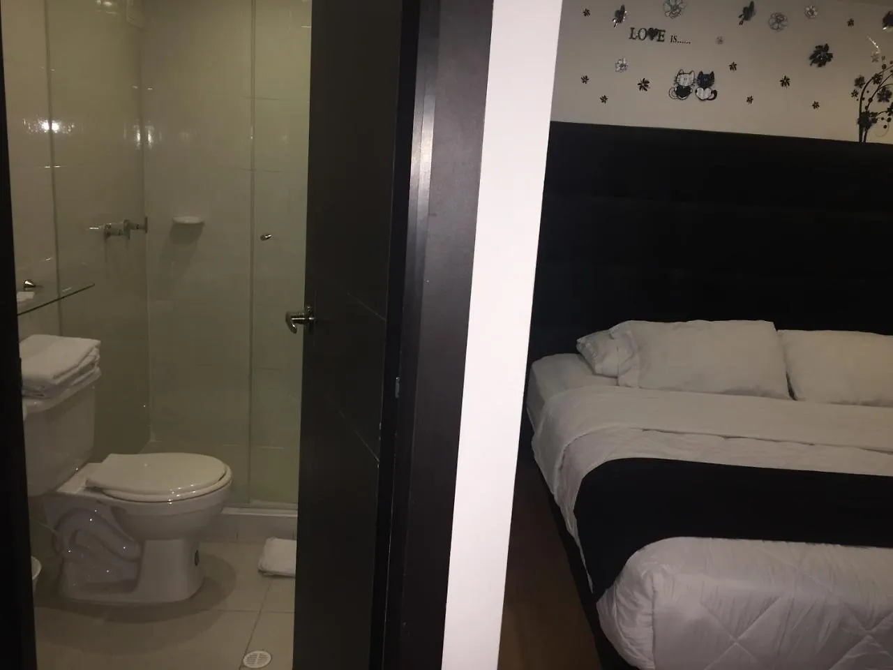 Hotel Montecarlo Boutique Bogotá 3*,  Kolombiya